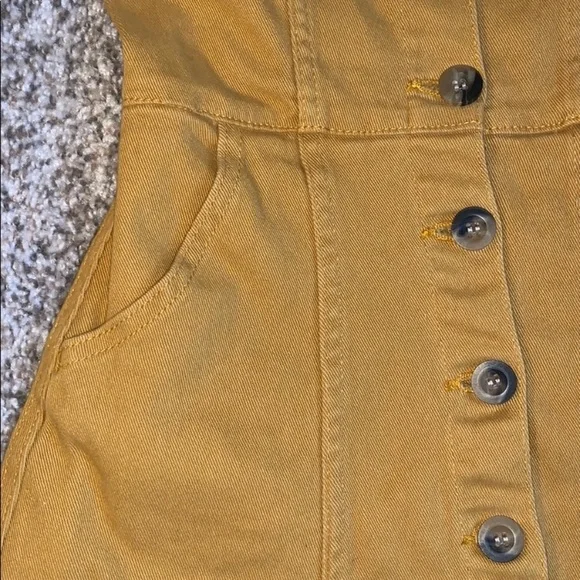 Mustard yellow button up dress - Picture 2 of 4